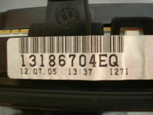 Cuadro de instrumentos / Kombiinstrument Tacho / Opel Vectra 13186704EQ