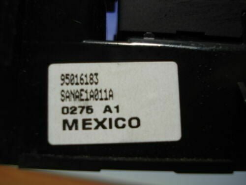 Interruptor de emergencia / Warnblinkschalter Opel Vauxhall Mokka 95016183