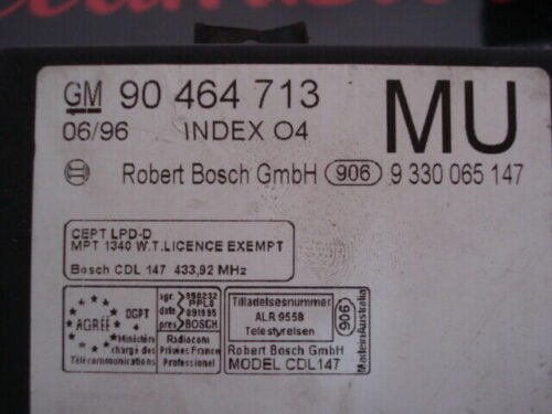 Centralita / Unidad de control Opel GM 90 464 713 90464713 BOSCH 9330065147