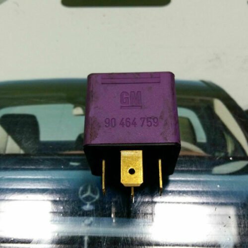 _57 Relé / Relais Opel Astra Corsa Tigra Meriva Omega Calibra 90464759 0332019452