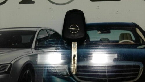 Alojamiento de la llave de control remoto  Opel