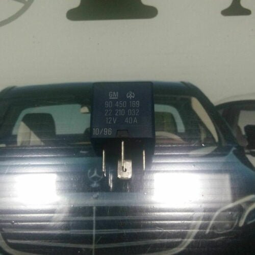 Relé / Relais / Rele / OPEL OMEGA 90450169 22210032 90 450 169 22 210 032