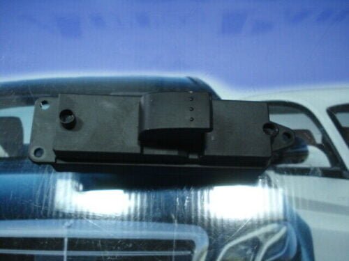 Botonera Elevalunas Mazda 3 LK 03123111 03 1231 11 BS3F 66380 BS3F66380