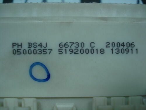 BCM Caja de fusibles Sicherungskasten Mazda 3 BS4J66730C BS4J 66730 C 519200018