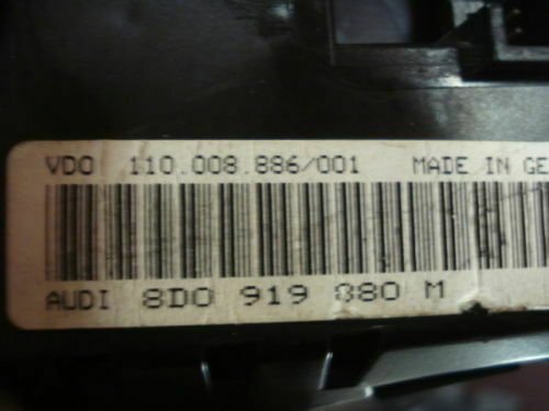 Cuadro de instrumentos Audi A4 B5 8D0919880M VDO 110008886001 110.008.886/001