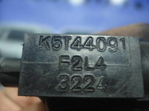 Válvula de vacío / Unterdruckventil / Mazda Premacy 626 323 K5T44091