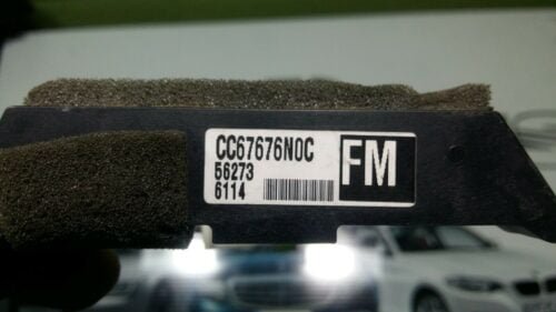 Fijación de la antena / MAZDA CC67676N0C 56273 FM