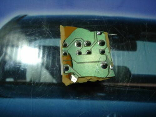 Rele / Relais / Relay / 562ND12-Y 562nND12Y 9451A