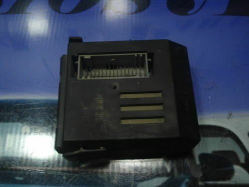 _57 Unidad de control Renault Megane 7700427697A BOSCH GKR 9140010352