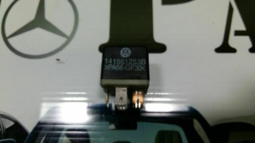 Niebla Relé VW Volkswagen Audi 141951253B 141 951 253 B Nr.53