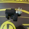 Solenoide de la Válvula  vacío Suzuki SX4 18117-79J50-000 1811779J50000 70143200