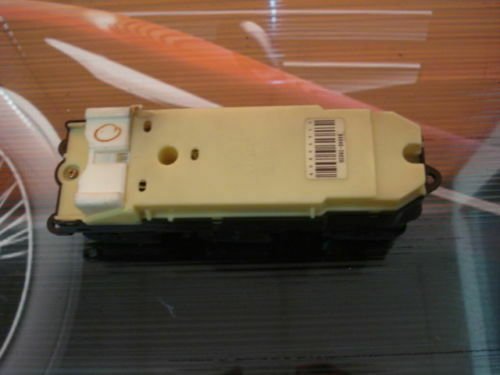 Botonera elevalunas / Fensterheber schalter Toyota Previa 84040-28030 8404028030