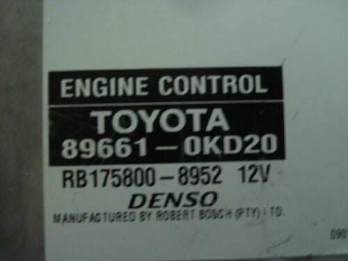 Centralita del motor TOYOTA HILUX 896610KD20 89661-0KD20 RB175800-8952