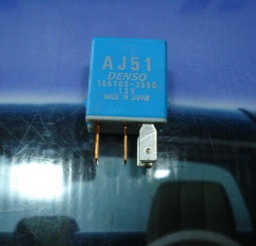 Relé / Relais / Rele / Relay / Toyota Corolla AJ51 DENSO 1567002560 156700-2560