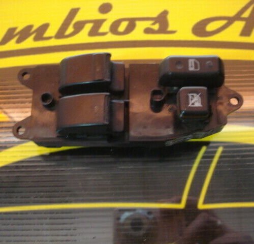 Botonera Elevalunas Toyota Corolla 84820-02111 8482002111 8480202271