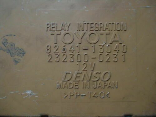 Relé integración Toyota Corolla 8264113040 82641-13040 2323000231 232300-0231