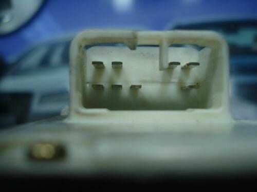 Botonera Elevalunas / Toyota Yaris 011-5B40 8482010100 84820-10100