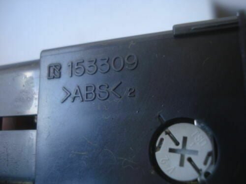 Interruptor de emergencia / Warnblinkschalter / TOYOTA Avensis 378485