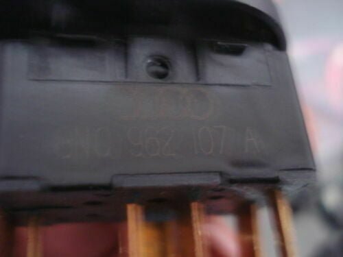 _57 Interruptor del cierre centralizado Audi TT 8N0962107A 8N0 962 107 A 8NO962107A