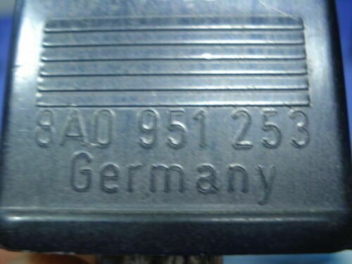 Niebla Relé / Relais Nebelscheinwerfer / Audi NR.202 8A0 951 253 8A0951253