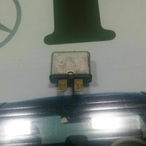 Fusible térmico Relé VW Audi A8 S8 S4 Cabrio B3 B4 Typ89 443937105 443 937 105