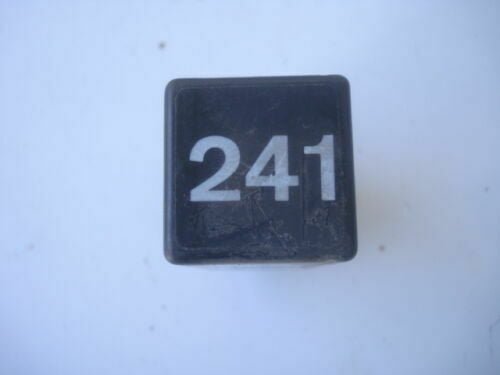 _57 La presión de aceite supervisión Audi 80 NR-241 813919082B HELLA 5KH00415506