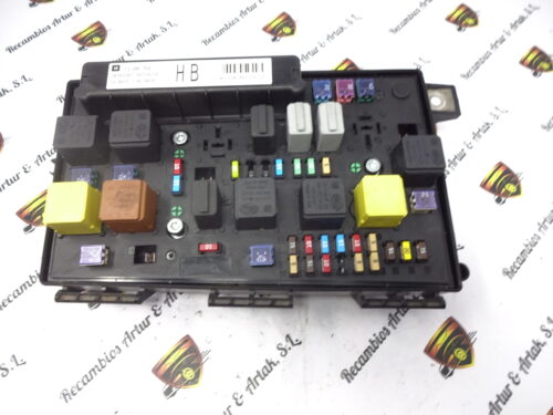 13206754 HB 13206754HB 5DK008668-38 Caja de fusibles Opel Astra 13206754 HB 13206754HB GM 13 206 754 HB 5DK008668-38