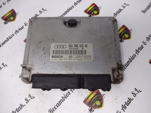 Centralita del motor Audi A3 06A 906 018 AK 06A906018AK 0261204675