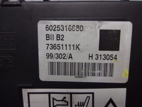 Centralita eléctrica Renault Espace VALEO BII B2 6025316680 73651111K H313054