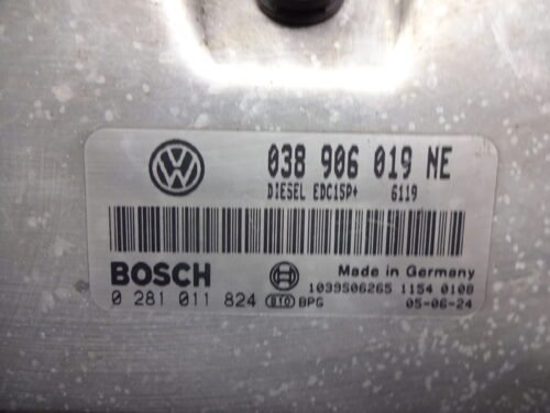 Centralita del motor VW Seat 038906019NE EDC15P 6119 1039S06265 0281011824