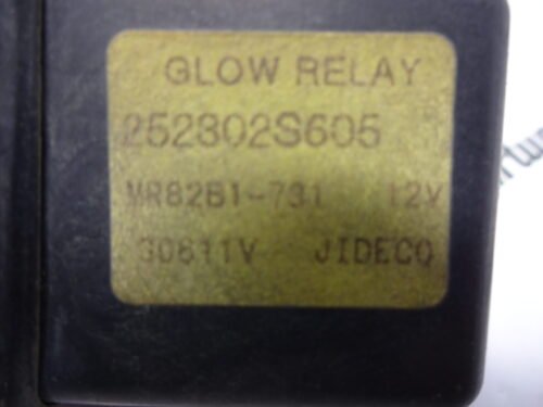 Resplandor Relé enchufe Nissan 252302S605 DECO MR82B1731 MR82B1-731