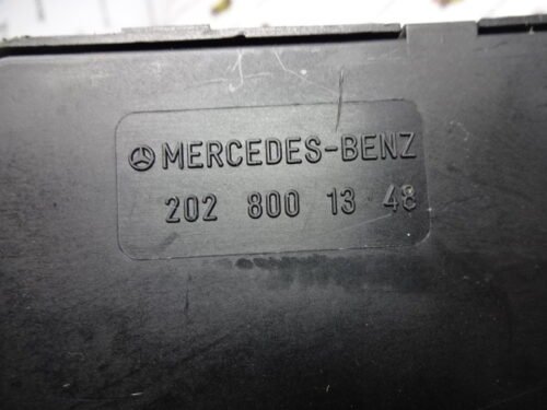 Bomba cierre centralizado MERCEDES 202 C-KLASS 2028001348