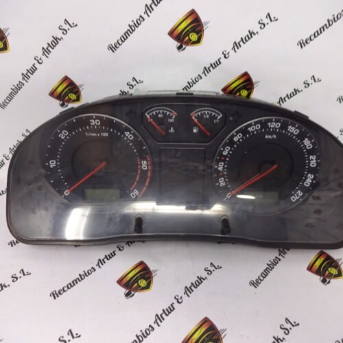 Cuadro de instrumentos Skoda Superb 3U0920811A 3U0920811A5E2 VDO 110080116007