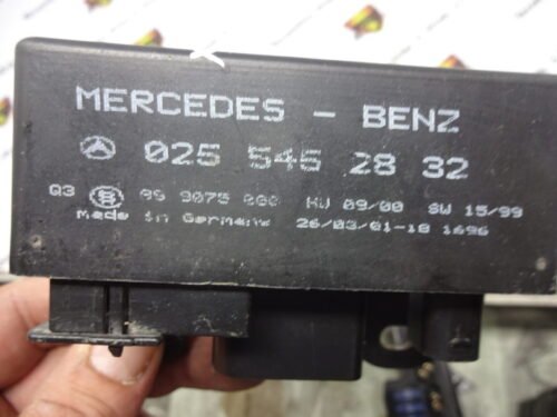 Recocido controlador Glow Relé enchufe Mercedes-Benz 0255452832 899075000