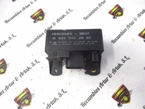 Recocido controlador Glow Relé enchufe Mercedes-Benz 0255452832 899075000