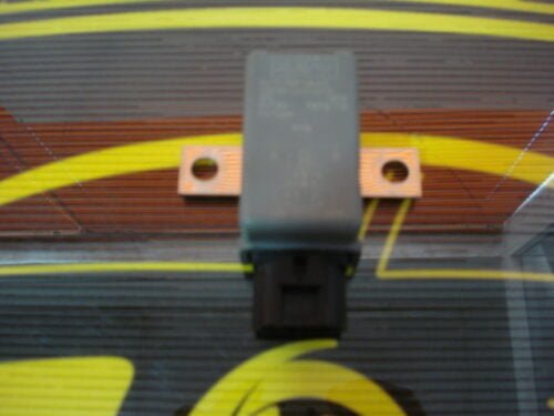 Relé Ford Transit 6C1T10B728AC 6C1T-10B728-AC V23130-C2021-X013