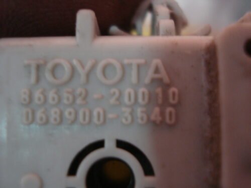 Control Zumbador módulo Toyota 86652-20010 8665220010 068900-3540