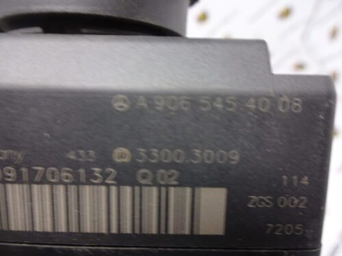 Unidad de control EZS Mercedes Sprinter W906 A9065454008 ZGS 001 33003009