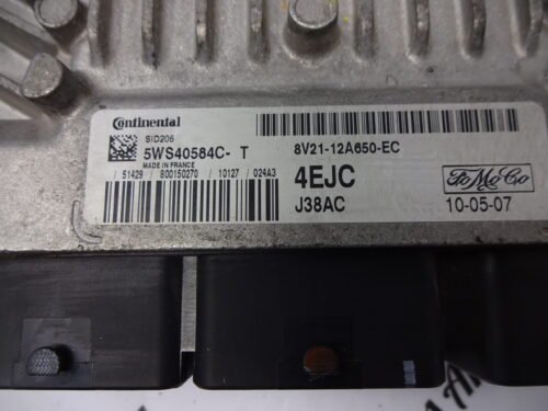 Centralita del motor FORD 5WS40584C-T 8V2112A650EC 5WS40584CT 8V21-12A650-EC