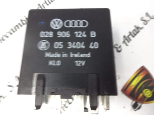 Centralita del motor VW Golf 3 Nr. 166 Seat-Ibiza 05340440 028906124B