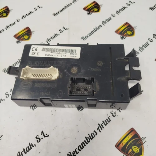 P8200156015B P8200156015-B 8200156015B UCH-N1 P8200156015B P8200156015-B 8200156015B UCH-N1