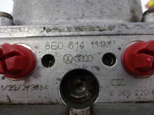 ABS Audi A4 VW Passat 3B2/3B5 8E0614111M 8EO614111M 0265220441 0273004134