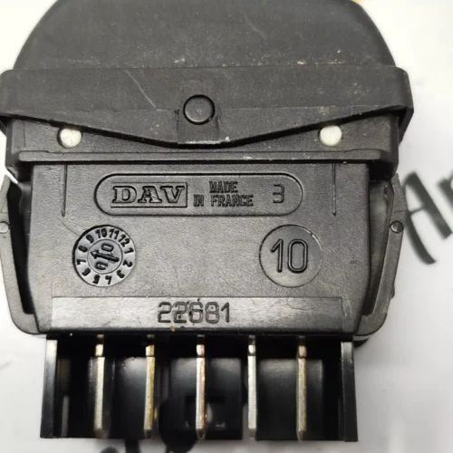 Botonera Elevalunas / Window lifter switch Peugeot 607 CITROEN 22681