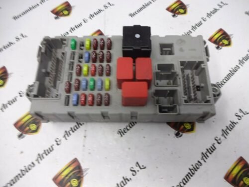 BCM Caja de fusibles Fiat Peugeot Citroen 1361296080CPL 1361296080