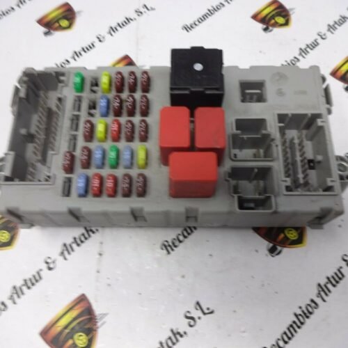 BCM Caja de fusibles Fiat Peugeot Citroen 1361296080CPL 1361296080