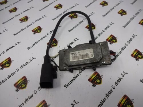 Controlador del ventilador eléctrico Ford Volvo BOSCH 1 137 328 081 1137328081