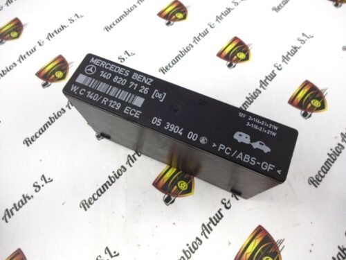 Relé de intermitencia Mercedes 1408207126 (06) WC 05390400 PC/ABS-GF