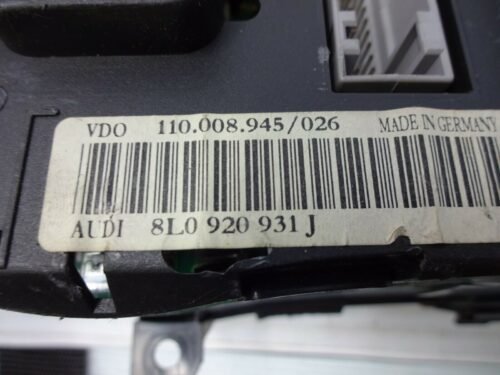 Cuadro de instrumentos Audi A3 8L0920931J 8L0 920 931J VDO 110008945026