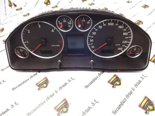 Cuadro de instrumentos Audi A6 4B0920933G VDO 110080128001 4BO920933G