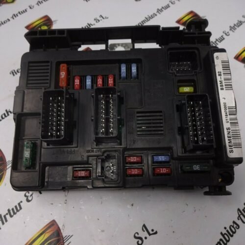 Caja de fusibles Citroen Peugeot BSM-B2 965061858000 9650618580-00 U118470002J